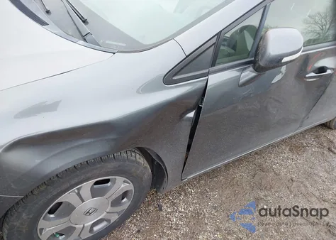 2012 Honda Civic Hybrid from USA, damaged, VIN JHMFB4F28CS009153